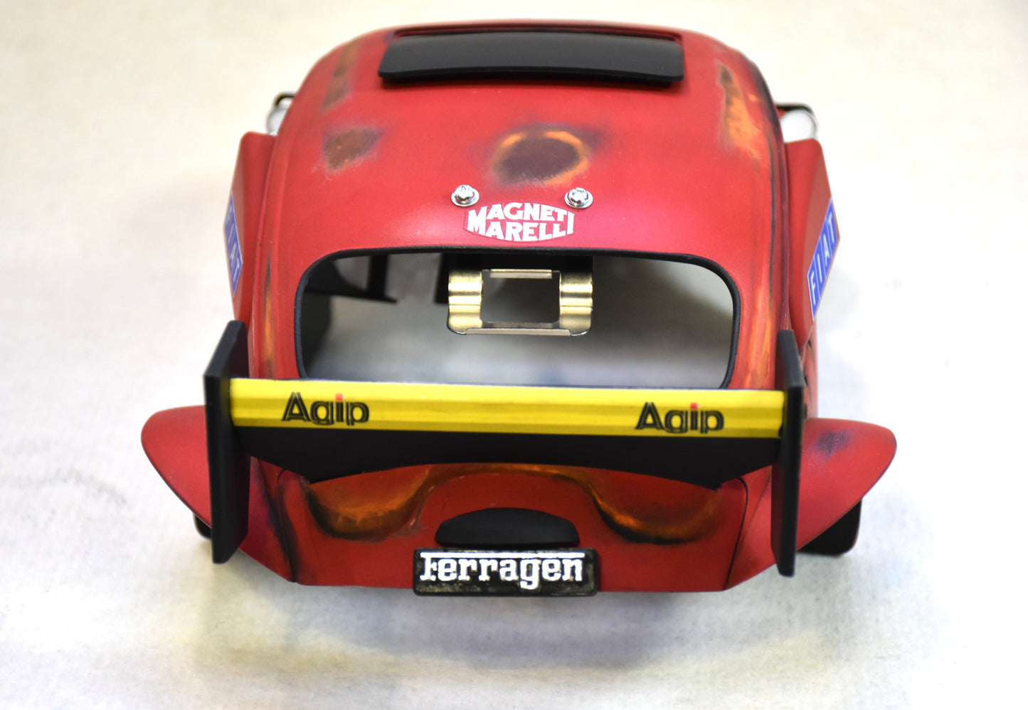 Tamiya Sand Scorcher 1/10 Custom Painted Body – Finished with Driver Figure (Ferragen)