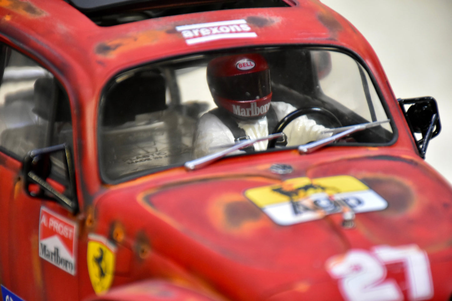 Tamiya Sand Scorcher 1/10 Custom Painted Body – Finished with Driver Figure (Ferragen)