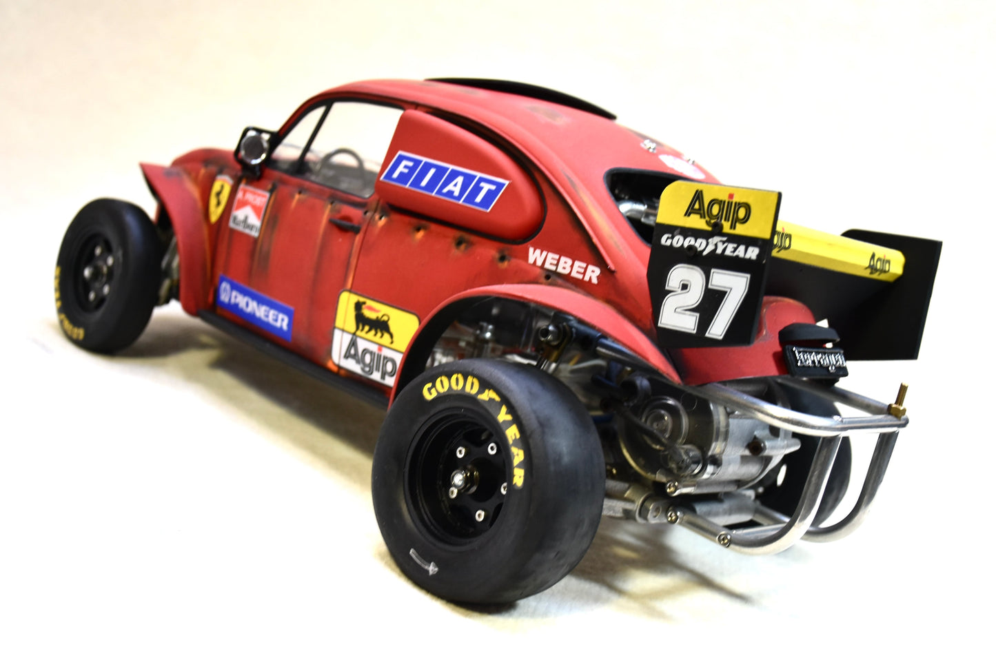 Tamiya Sand Scorcher 1/10 Custom Painted Body – Finished with Driver Figure (Ferragen)