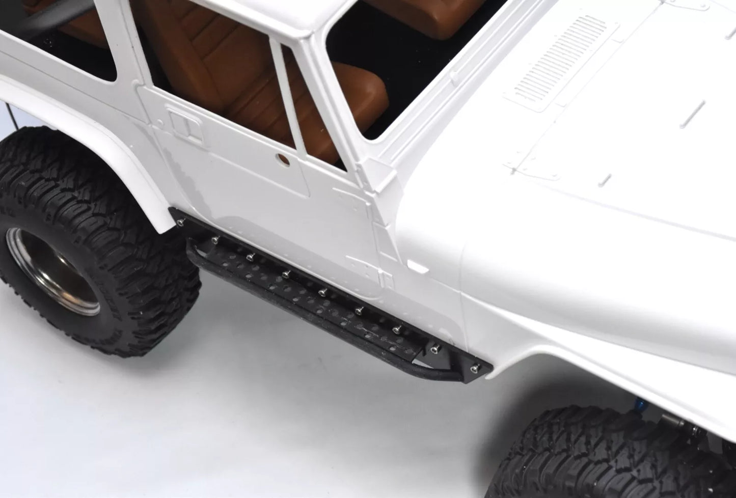 Side Bars / Side Steps (Pair) (Type 2) – Tamiya CC-01/CR-01 Jeep Wrangler YJ 1/10 Body – Custom Resin Part (by Bolim RC Customs)