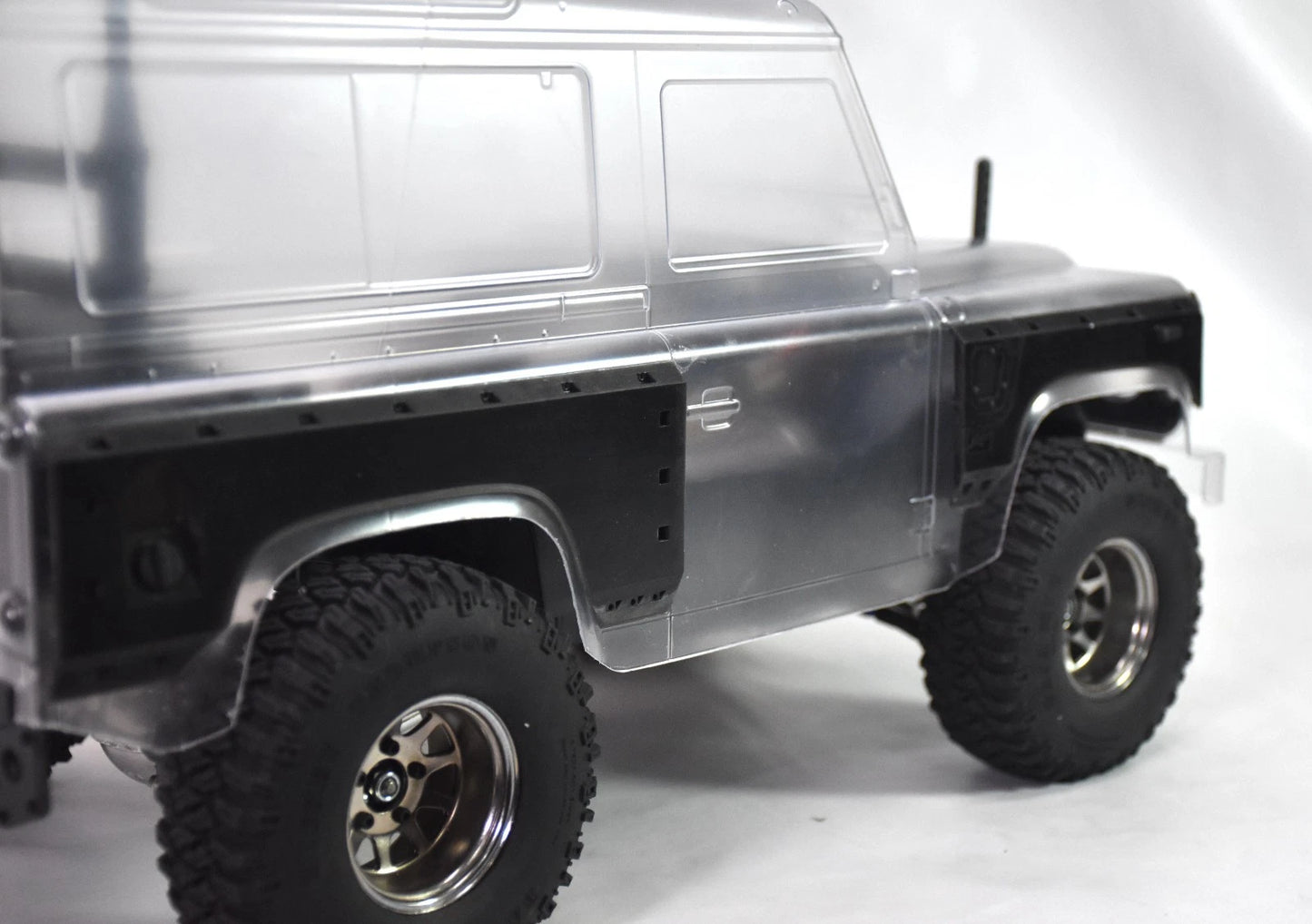 Side Panels (Kahn Style) – Tamiya CC-01 / CC-02 Land Rover Defender D90 Body – Custom Resin Part (by Bolim RC Customs)