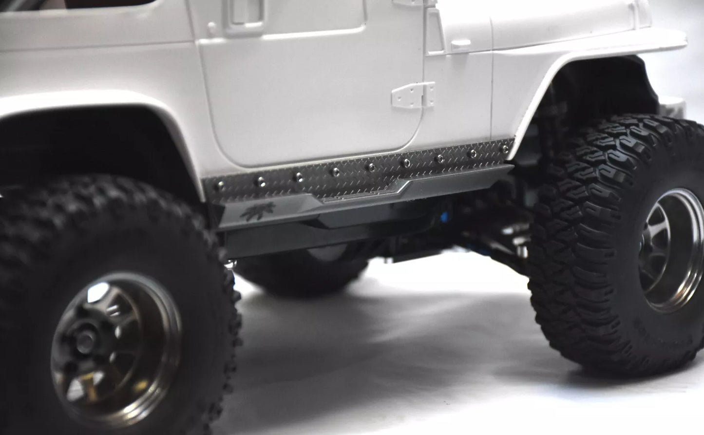 Side Bars / Side Steps (Pair) (Type 1) – Tamiya CC-01/CR-01 Jeep Wrangler YJ 1/10 Body – Custom Resin Part (by Bolim RC Customs)